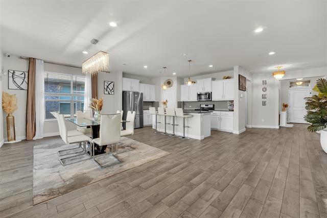 Foto del edificio - 1120 Gillespie Dr