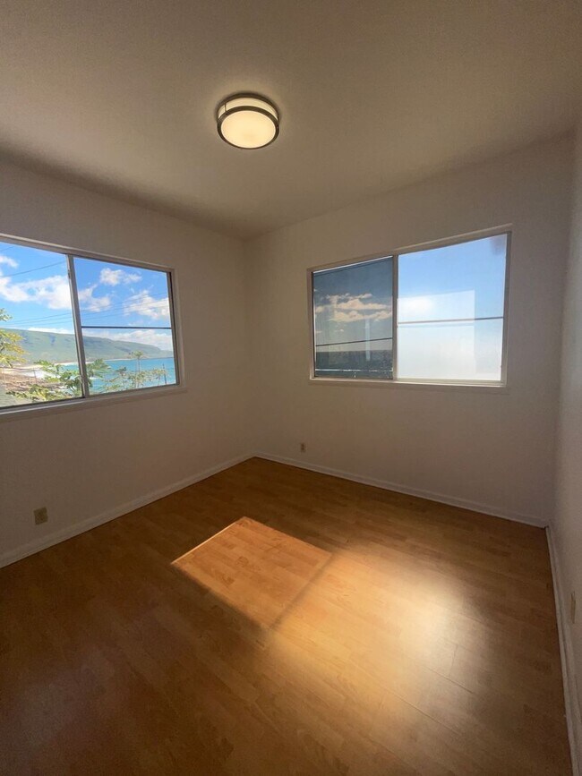 Foto del edificio - Single Family 4 Bedroom