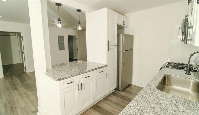 Building Photo - 4589 Orchid Dr