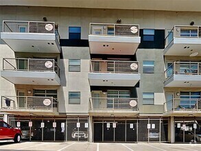 Building Photo - 1111 S Akard St