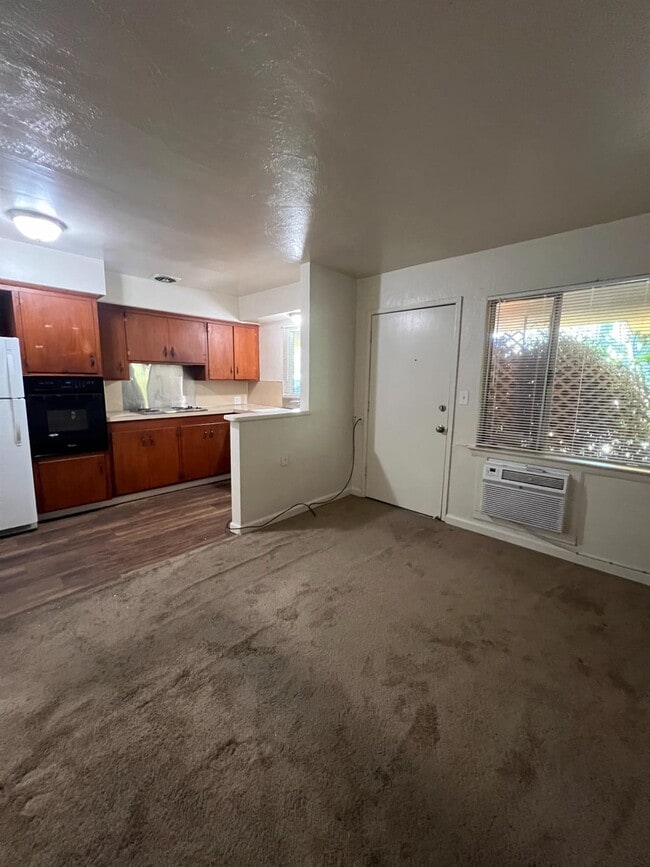 Foto del edificio - 2404 N Angus St