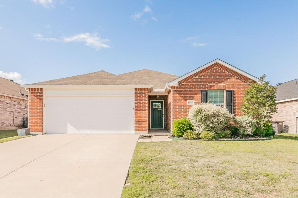 Primary Photo - 6028 Clipper Lane, Fort Worth TX 76179