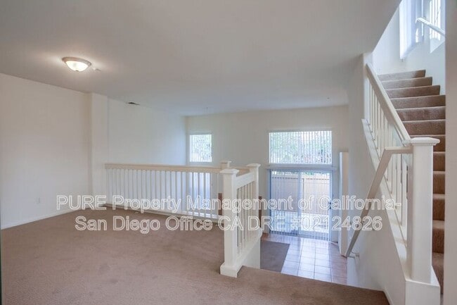 Foto del edificio - 10230 Wateridge Cir