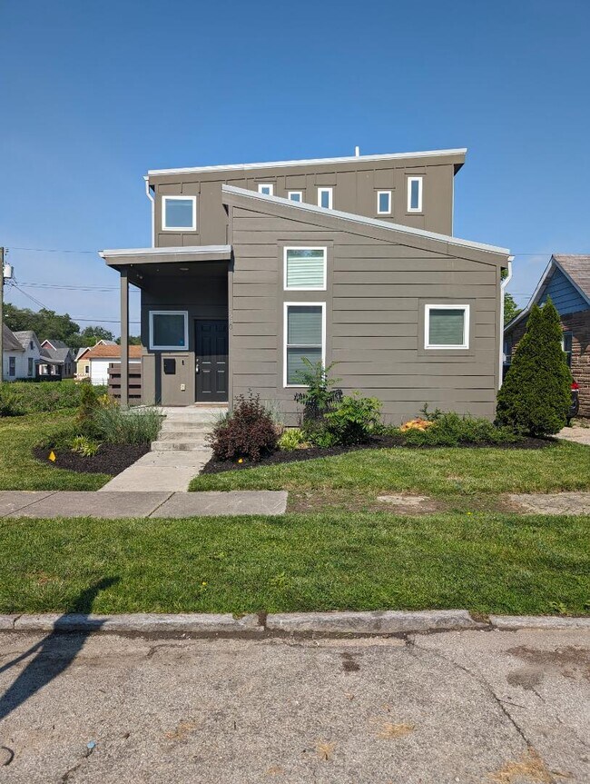 Foto del edificio - 1230 Harlan St