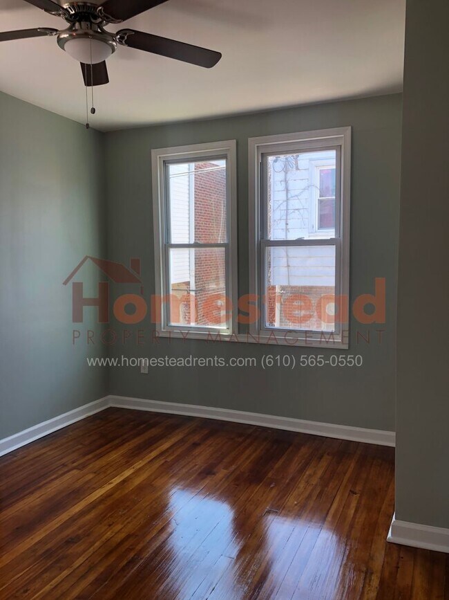 Building Photo - 3 BEDROOM HOME FOR RENT!