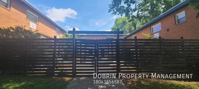 Foto del edificio - 1728 Claiborne St