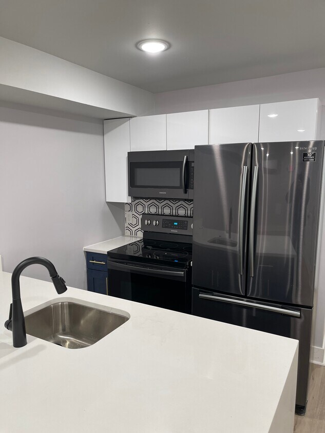 Foto principal - 3936 Haverford Ave