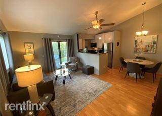 Building Photo - 2 br, 1 bath House - 904 Eastbrooke Ln