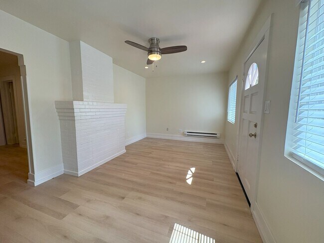 Foto del edificio - Cozy Cottage in Palo Alto – Fully Renovated