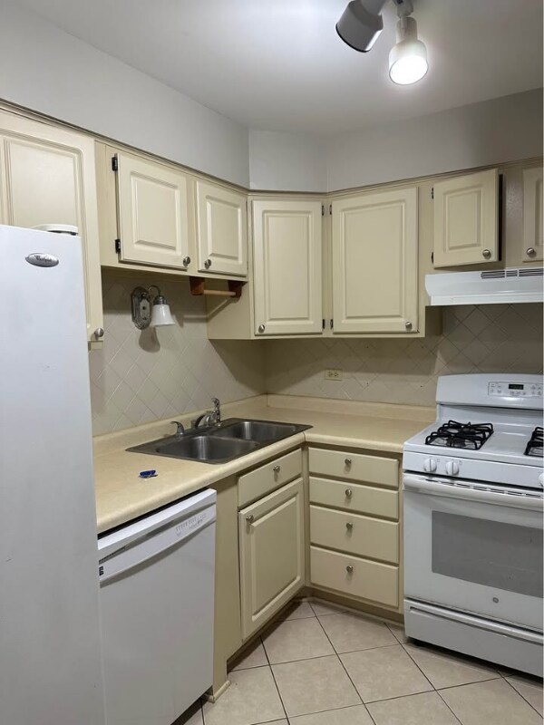 Foto del edificio - 7300 Fairview Ave