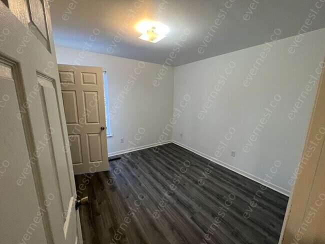 Building Photo - 1728 Ocoee St