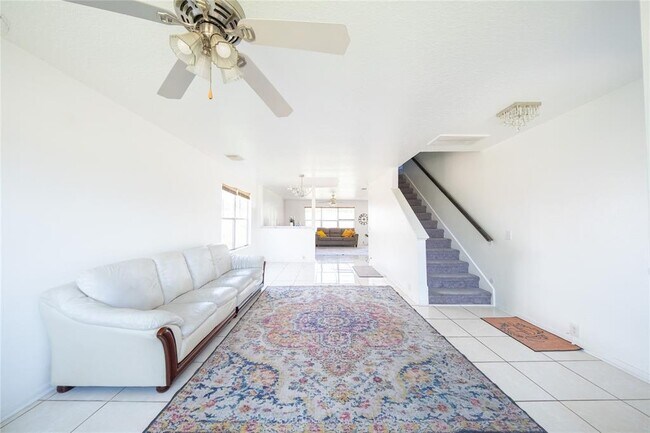 Foto del edificio - 2602 Eldridge Park Way
