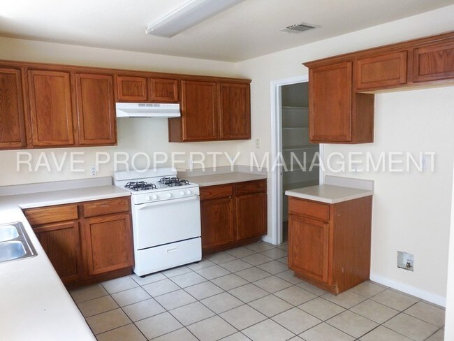 Building Photo - 1713 Primrose Ln., Leander TX 78641