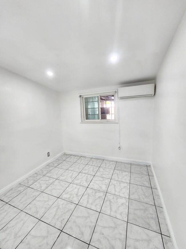 Bedroom #2 - 12402 Darnell St