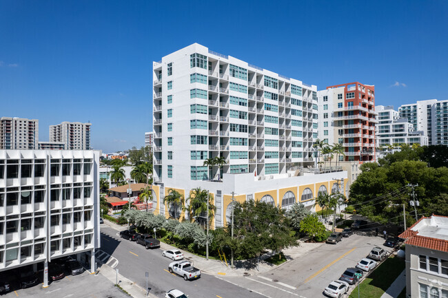 Foto del edificio - Edgewater Lofts