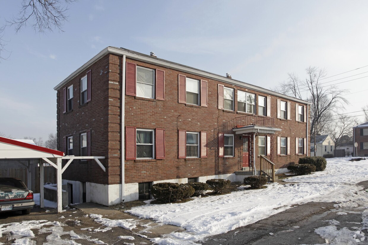 Primary Photo - 4148 Hillview Ave