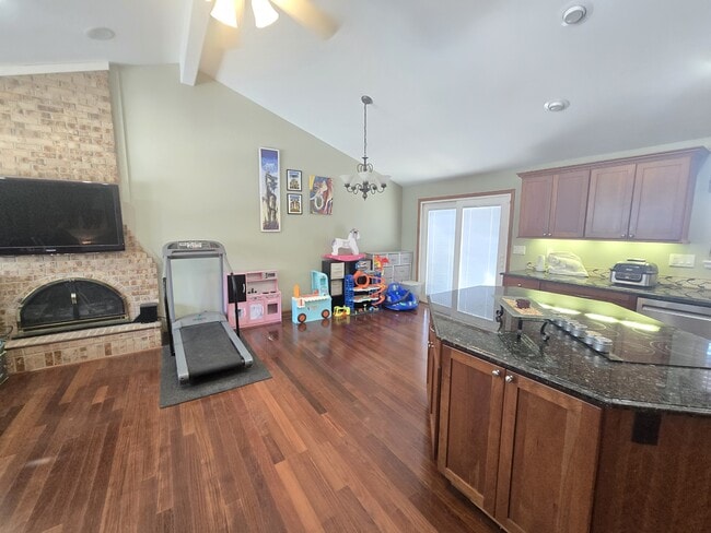 Photo - 5620 Del Paz Dr House