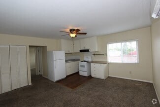 Building Photo - 8721 Lepus Rd