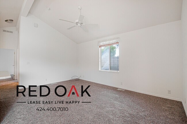 Foto del edificio - 5200 Central Ave