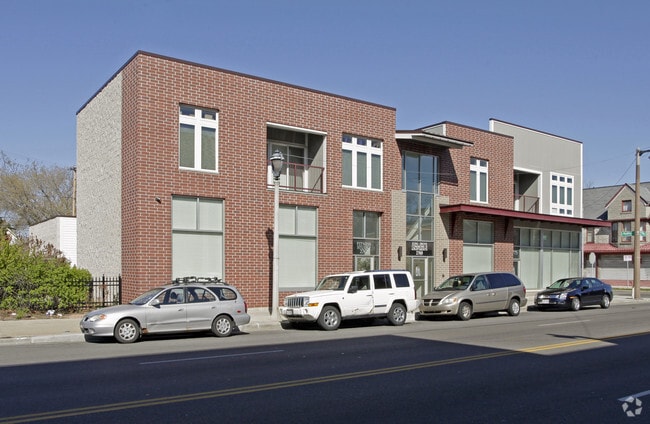 King Drive Commons Apartments Milwaukee Wi Building Photo King Drive Commons