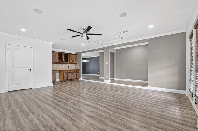 Building Photo - 7713 Yoe St