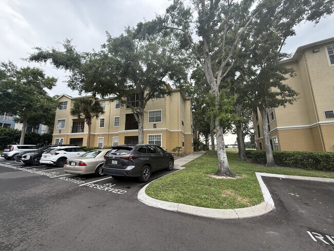 Building Photo - 2600 Robert Trent Jones Dr