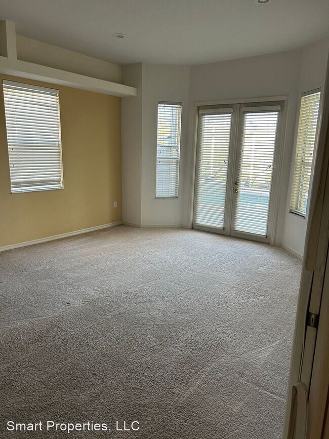 Building Photo - 4 br, 3 bath House - 5939 Lake Victoria Dr