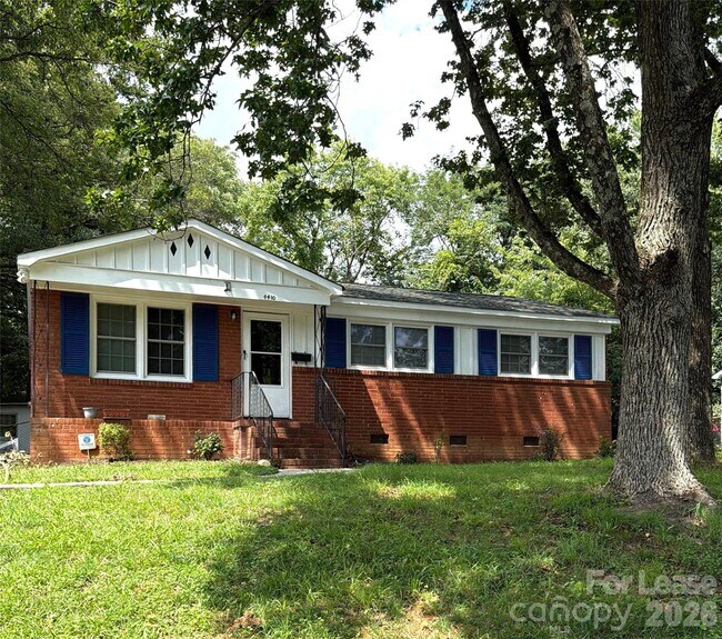 Building Photo - 4410 Brooktree Dr