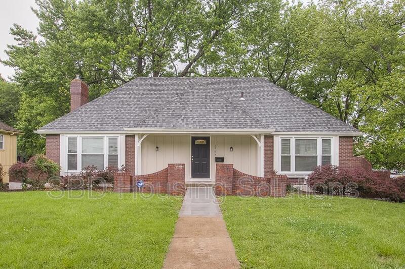 8805 E 61st Terrace, Raytown, MO 64133 House Rental in Raytown, MO