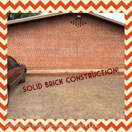 Building Photo - 3736 E Fairmount St