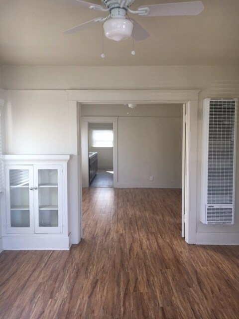 Foto del edificio - 937 W 3rd St