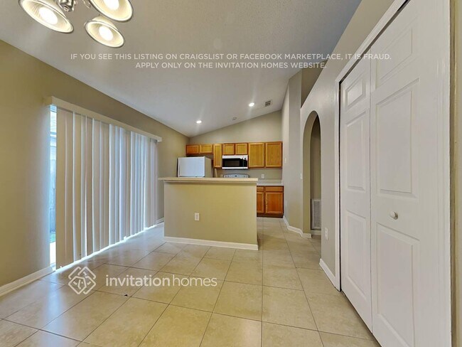 Building Photo - 11336 Ivy Flower Loop