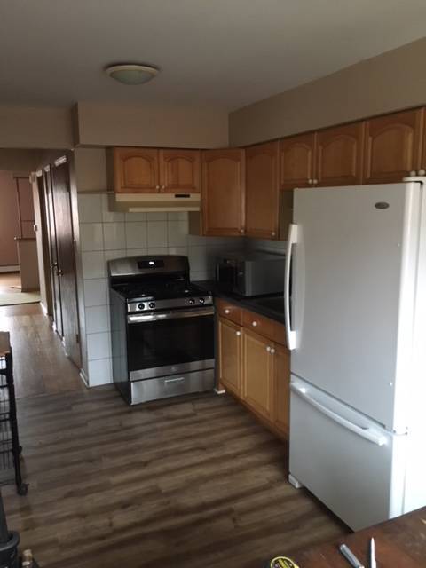 Foto principal - 10587 E Touhy Ave