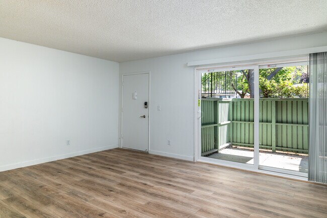 Building Photo - Ignacio Gardens Apartments