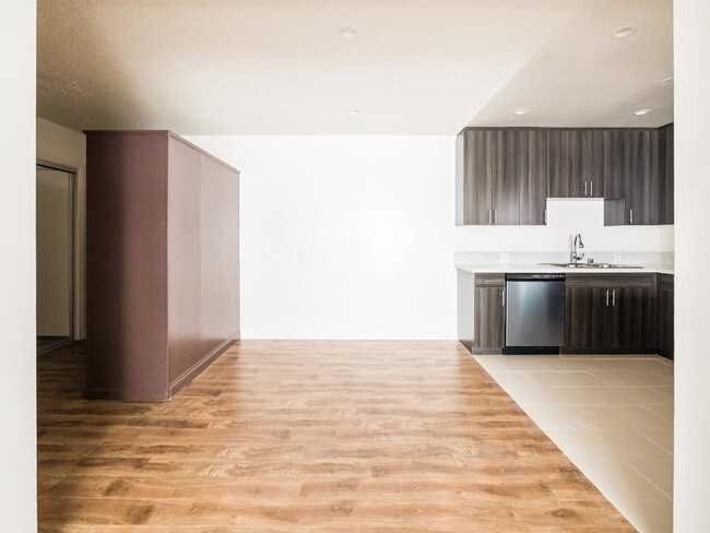 Foto del edificio - bedroom in Los Angeles CA 90026