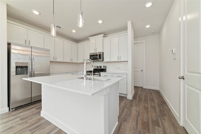 Building Photo - 3265 Loam Ln