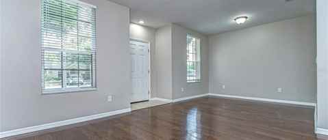 Foto del edificio - 1417 Sedgwick Dr