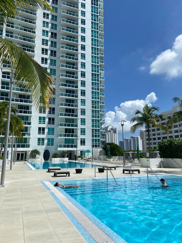 Foto del edificio - 950 Brickell Bay Dr