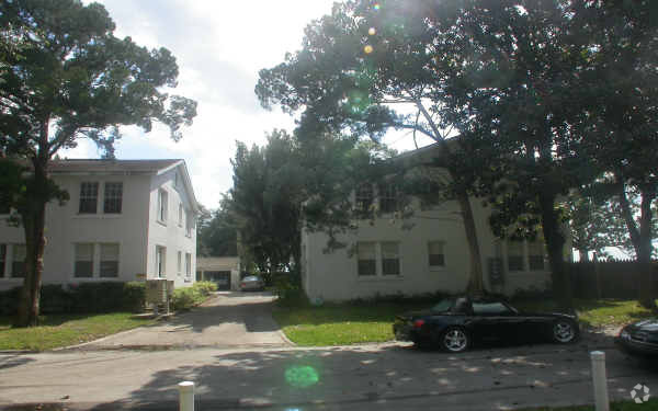 Building Photo - Harbor View Apartments