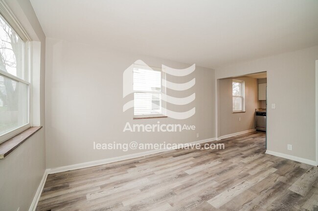 Foto del edificio - 2144 Ontario St