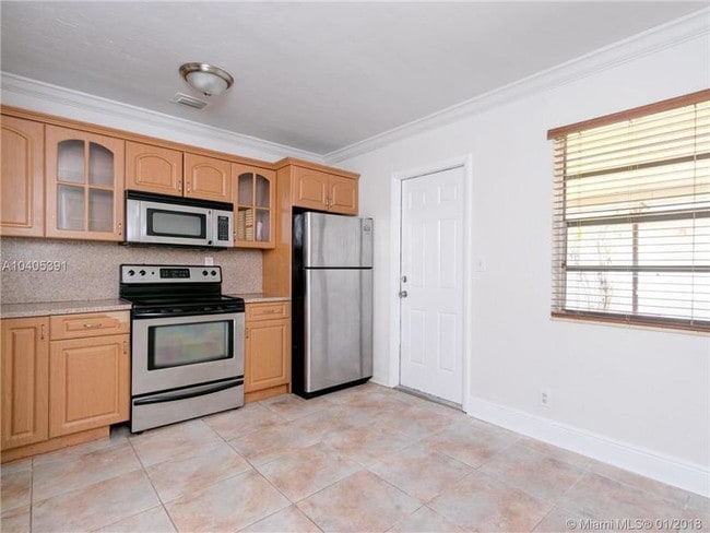 Foto del edificio - 701 SW 1st St