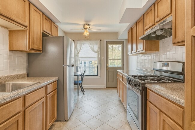 Foto del edificio - 4807 N Harlem Ave