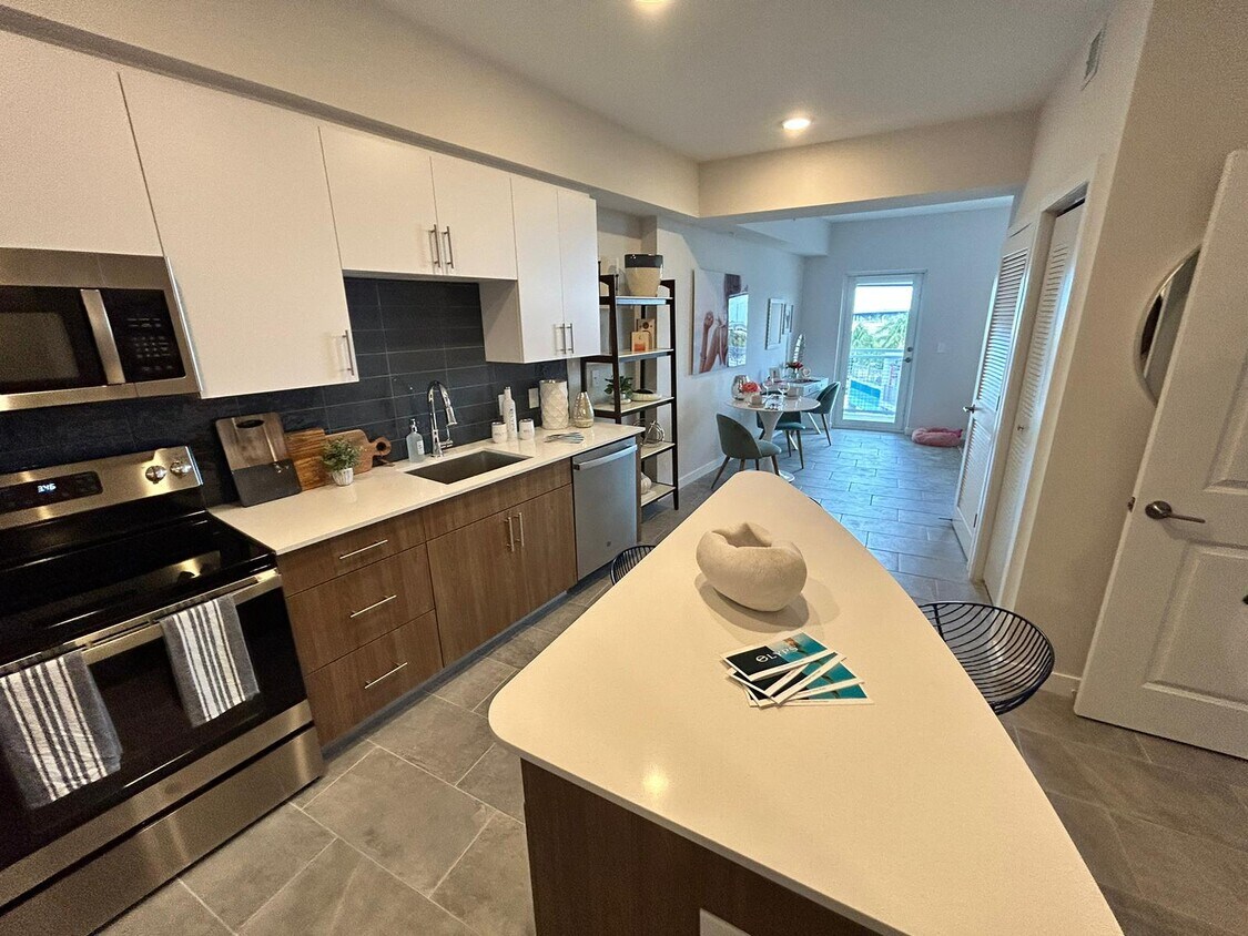 529 Sidney Ln Unit 3801, Fort Lauderdale, FL 33312 Condo for Rent in