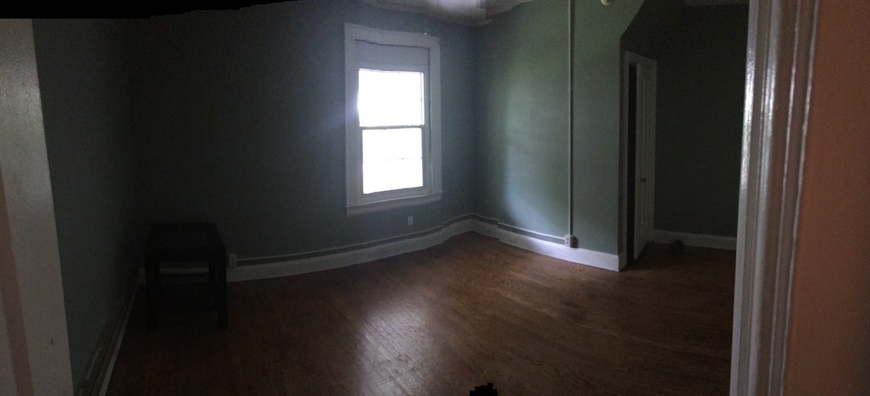 Bedroom - 1642 Hillwood Dr