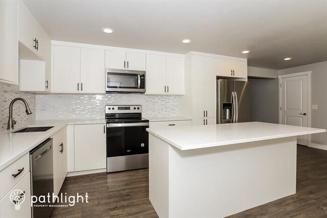 Building Photo - 25045 128Th Place Se, Kent, WA, 98042