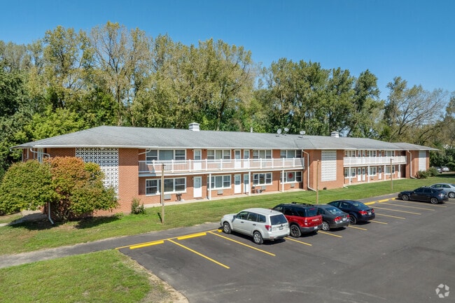 6130 Century Ave - Flats at Middleton Shores