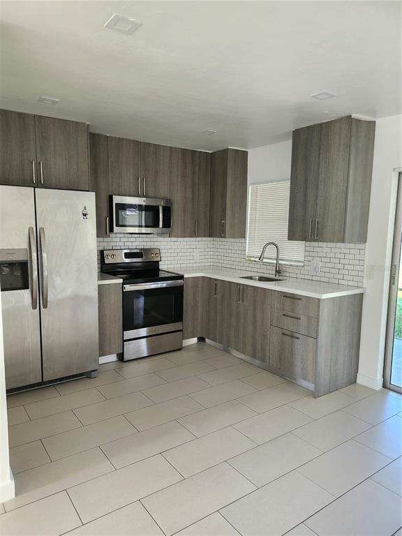 Foto del edificio - 2921 Vasco St