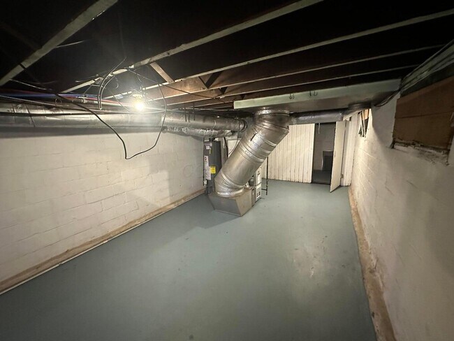 Foto del edificio - 890 E Livingston Ave