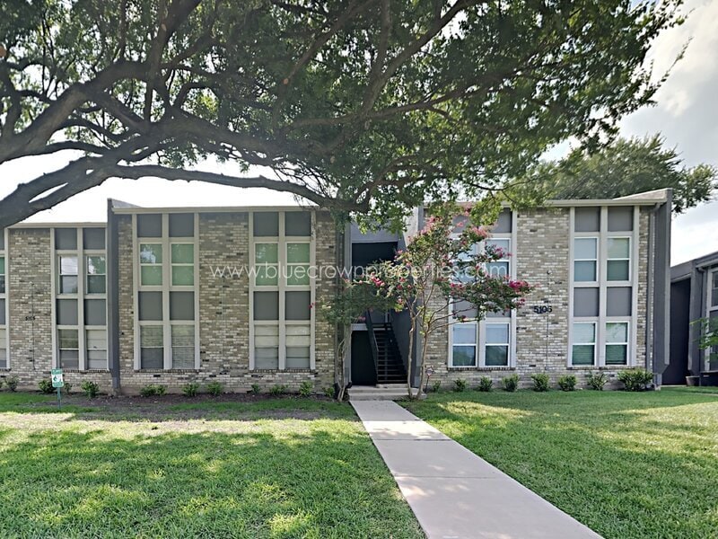 Photo - 5105 Skillman St