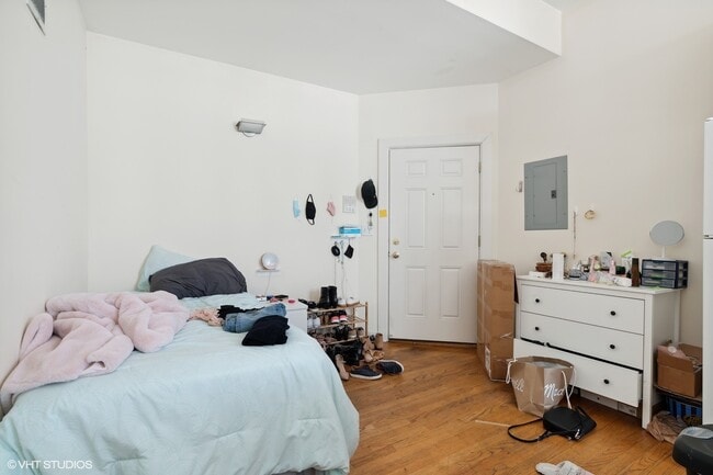 Foto del edificio - 1310 W 18th St